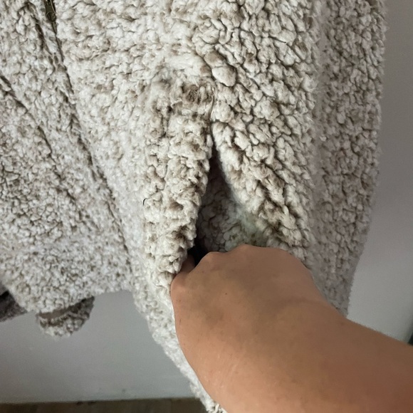 C&C California Cream Sherpa Jacket - Picture 4 of 9